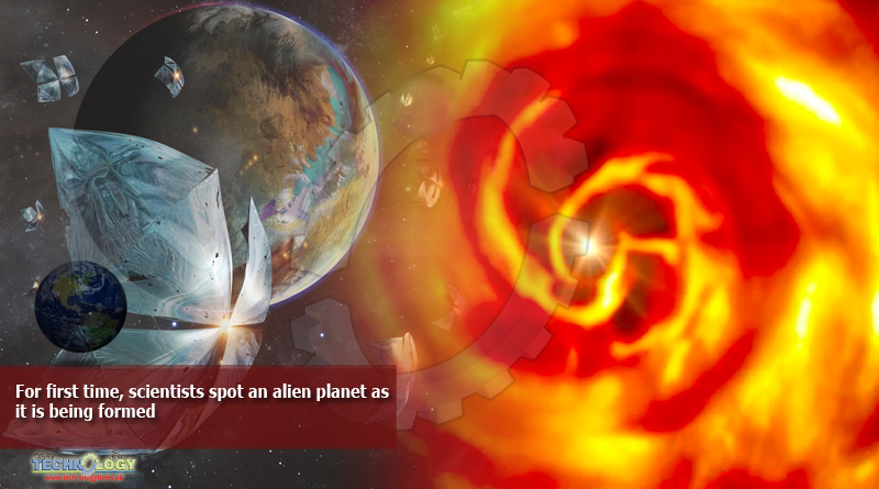 For-first-time-scientists-spot-an-alien-planet-as-it-is-being-formed