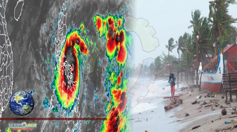 Strongest storm Typhon Goni hits island of Philipines