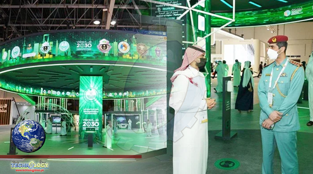 Saudi Interior Ministry high-tech services highlighted