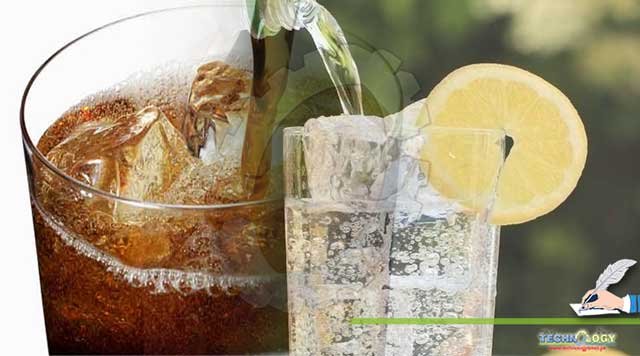 Side-Effects-Of-Carbonated-Soft-Drinks-On-Health