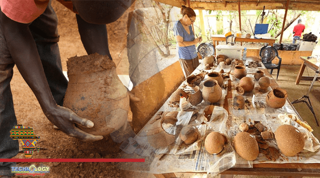 3,500 Year-Old Honeypot: Oldest Direct Evidence For Honey Collecting In Africa