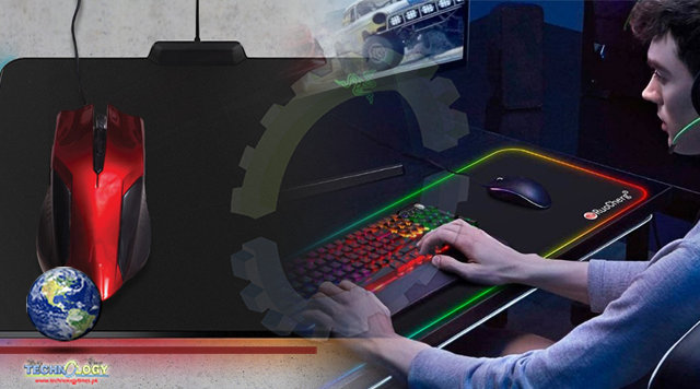 This is Amazon’s highest rated RGB gaming mouse pad