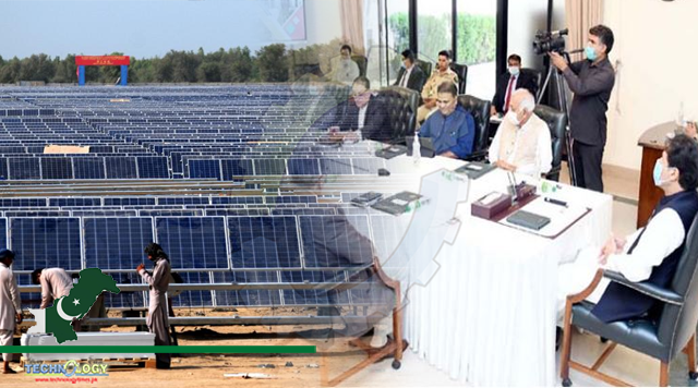 PM Imran Khan Briefed On Pakistan’s Renewable Energy Industry Zone