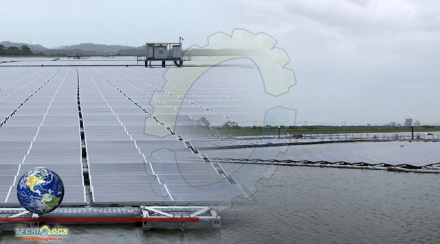 Singapore unveils one of the world's biggest floating solar panel farms