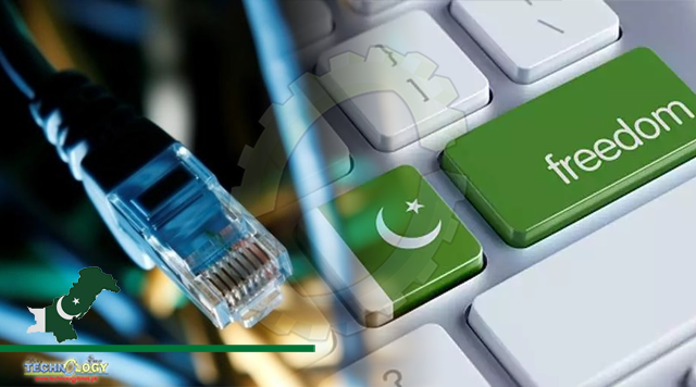 Internet freedom on decline in Pakistan: report