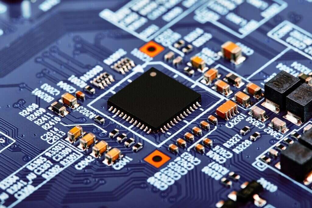 UK Government Forms Panel To Support Crucial Semiconductor Industry