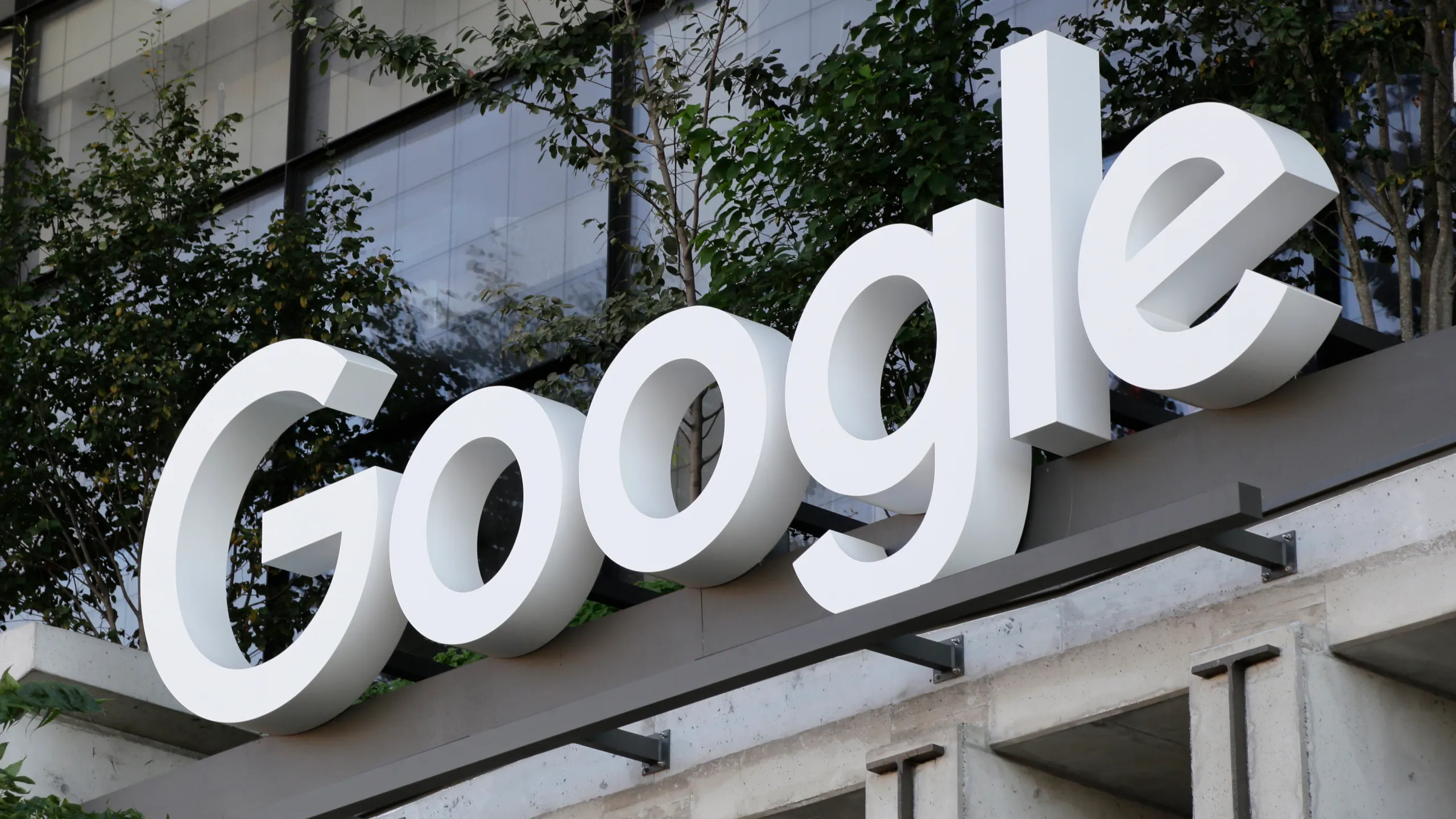 Tech Giant Google Denies Antitrust Violations