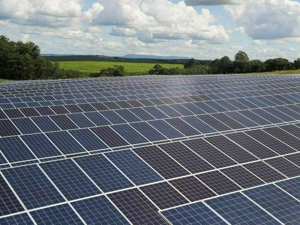 Pakistan Showcases 600 MWp Solar PV Project In Dubai