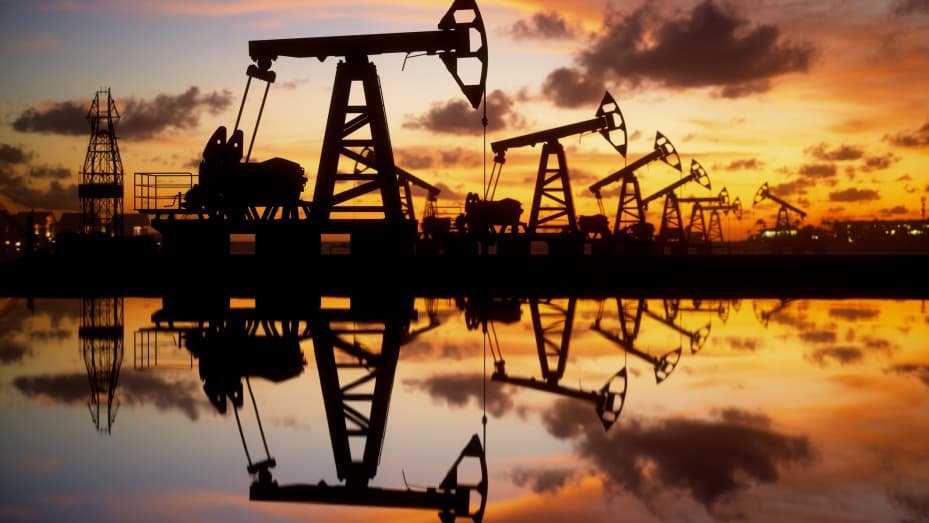 US Economic Optimism Fuels Increased Global Oil Demand: IEA