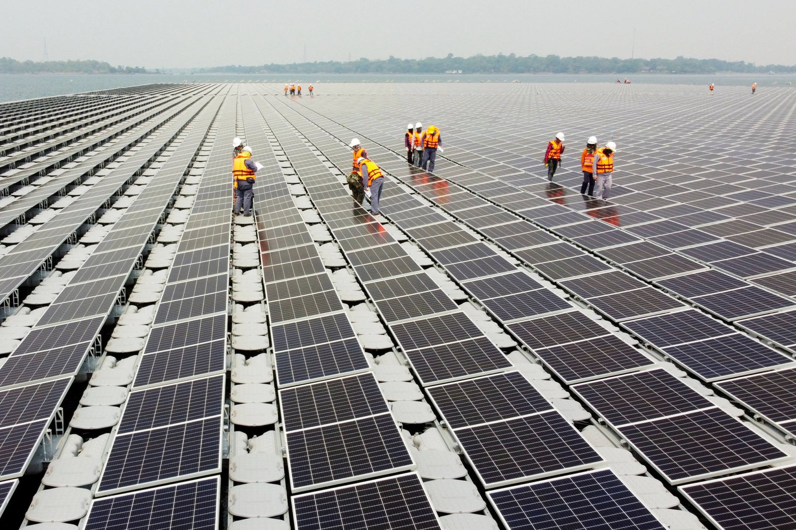 Hanwha Qcells Gets Nod: US to Impose Tariffs on Solar Panel Imports