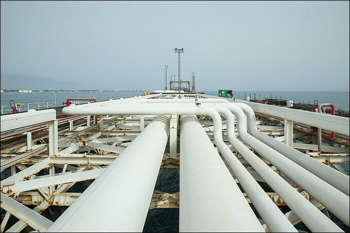 Iran Pledges Stable Energy Exports Amidst Middle East Tensions